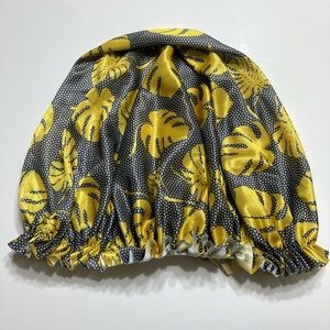 Silky Leaf Design Bonnet